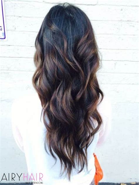 11 Black Ombré Hair Ideas & How To Get The Look At。